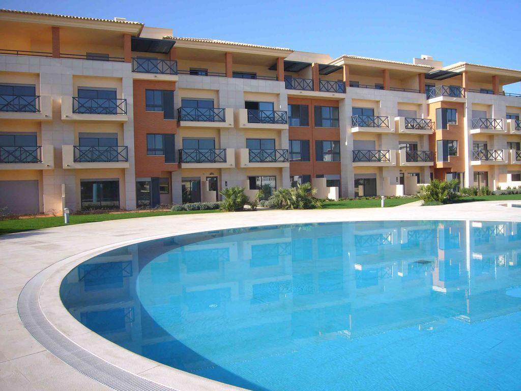 Apartamento Corcovada - By Bedzy Apartment อัลบูเฟรา ภายนอก รูปภาพ